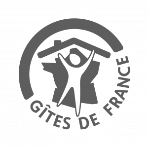 Logo officiel Gîtes de France représentant la marque nationale de l’hébergement chez l’habitant.